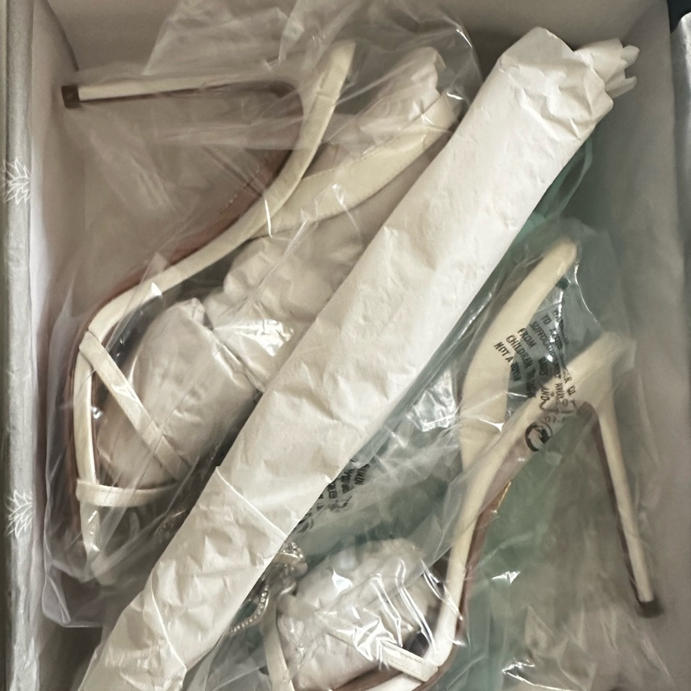 Aquazzura - White Satin Babe Sandal 105 - Picture 4 of 6